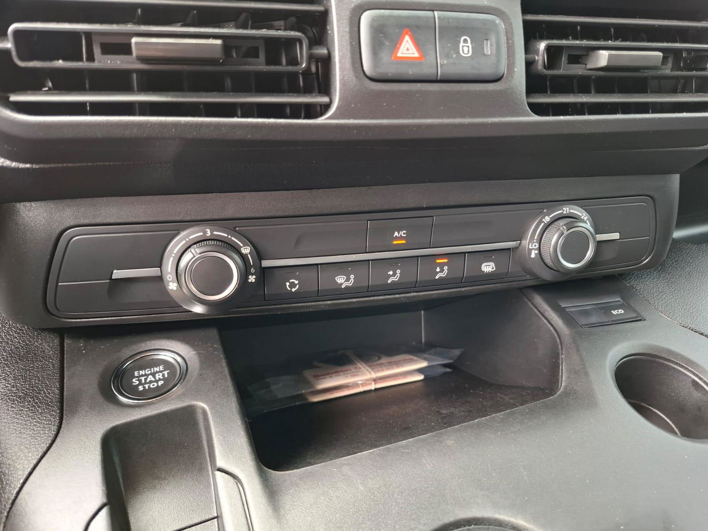 Opel Combo 1.5D L2H1 Edition AUTOMAAT / AIRCO / CRUISE CONTROLE / TREKHAAK / EURO 6