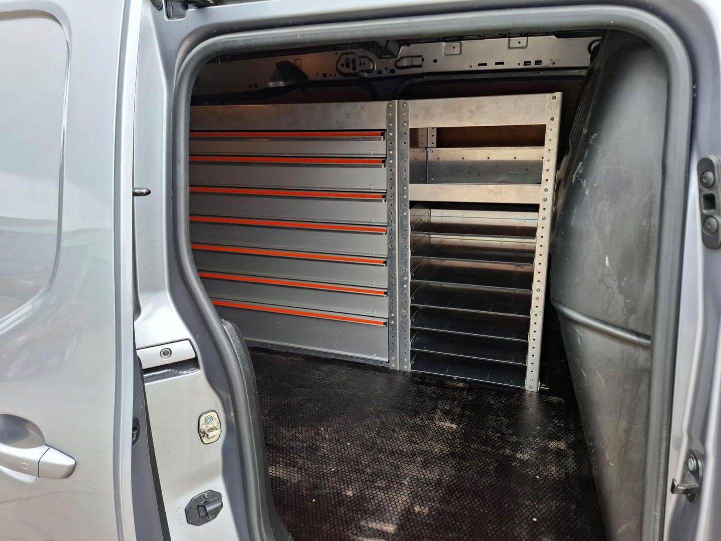 Opel Combo 1.5D L2H1 Edition AUTOMAAT / AIRCO / CRUISE CONTROLE / TREKHAAK / EURO 6