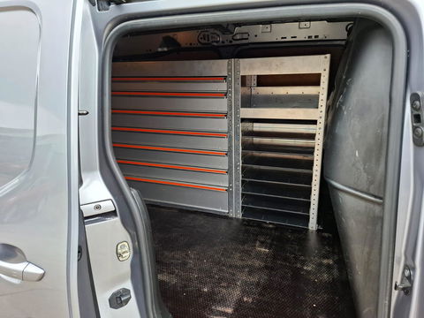Opel Combo 1.5D L2H1 Edition AUTOMAAT / AIRCO / CRUISE CONTROLE / TREKHAAK / EURO 6