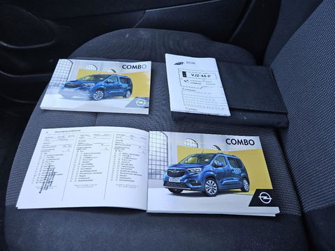 Opel Combo 1.5D L2H1 Edition AUTOMAAT / AIRCO / CRUISE CONTROLE / TREKHAAK / EURO 6