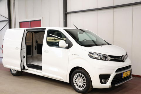 Toyota ProAce Electric Worker