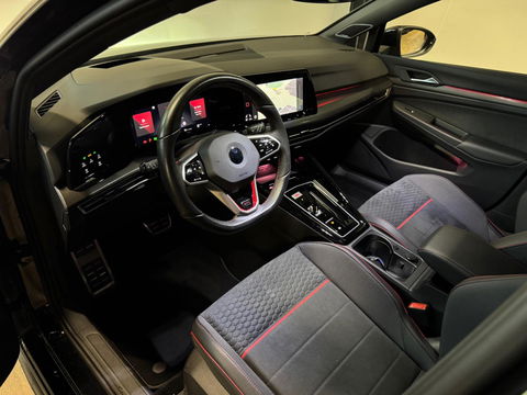 Volkswagen Golf 2.0 TSI GTI CLUBSPORT PANO HUD VOL