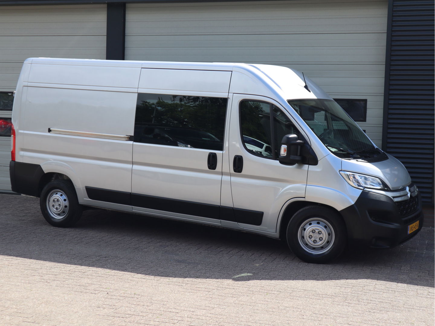 Citroƫn e-Jumper 70 kWh AC + DC Laden - 100 % Elektrische - L3H2 - Camera - Airco