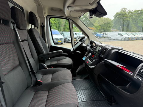 Citroën e-Jumper 70 kWh AC + DC Laden - 100 % Elektrische - L3H2 - Camera - Airco