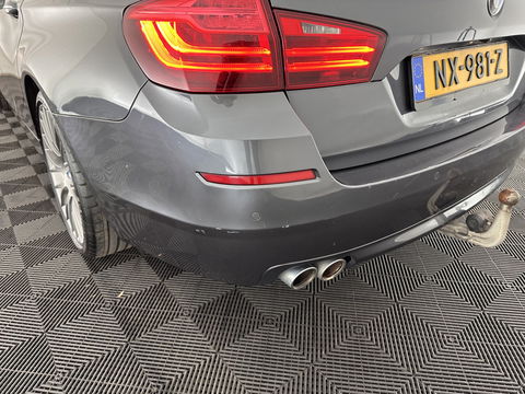 BMW 5 Serie Touring 530d High Executive Aut. *PANO | HEAD-UP | NIGHT-VISION | FULL-LEATHER | XENON | ADAPTIVE-CRUISE | SOFT-CLOSE | HARMAN/KARDON | MEMORY-PACK | COMFORT/HEATED-SEATS | CAMERA | KEYLESS | DIGI-COCKPIT | NAVI-FULLMAP