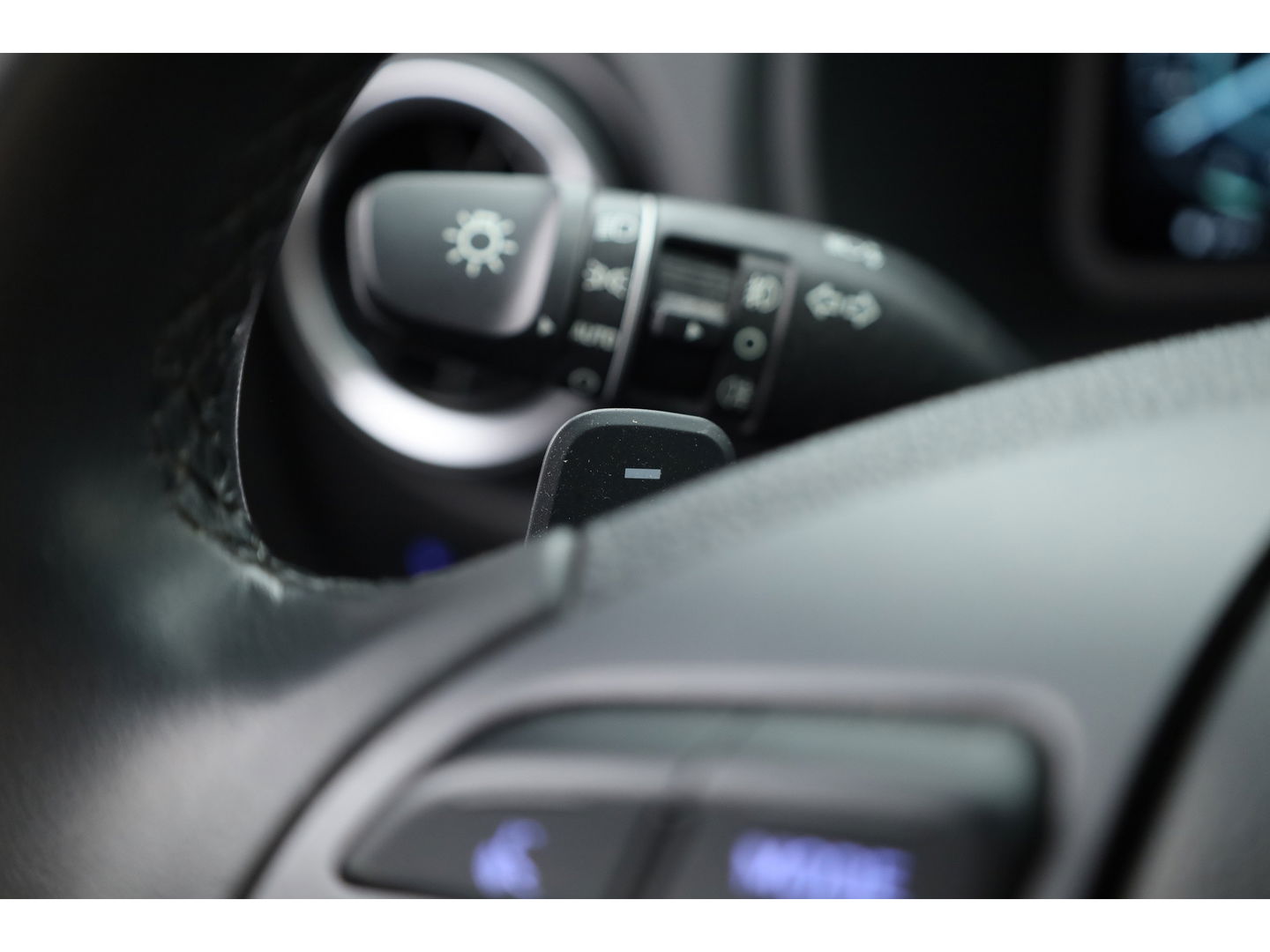 Hyundai KONA 1.6 GDI HEV Fashion | HUD | Apple Carplay & Android Auto | Dodehoek | Krell Audio | Camera