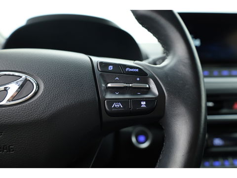 Hyundai KONA 1.6 GDI HEV Fashion | HUD | Apple Carplay & Android Auto | Dodehoek | Krell Audio | Camera