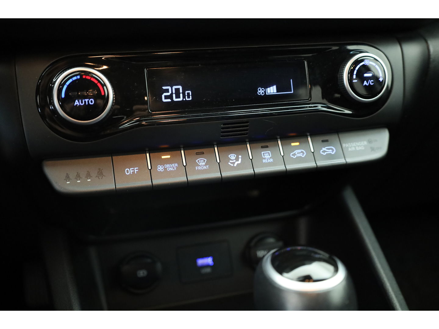 Hyundai KONA 1.6 GDI HEV Fashion | HUD | Apple Carplay & Android Auto | Dodehoek | Krell Audio | Camera