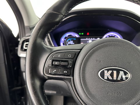 Kia Niro 1.6 GDi Hybrid DynamicLine (INCL.BTW) *ADAPTIVE-CRUISE | 1/2LEATHER | NAVI-FULLMAP | COMFORT-SEATS | CAMERA | DAB+ | KEYLESS | 16''ALU | ECC | PDC*