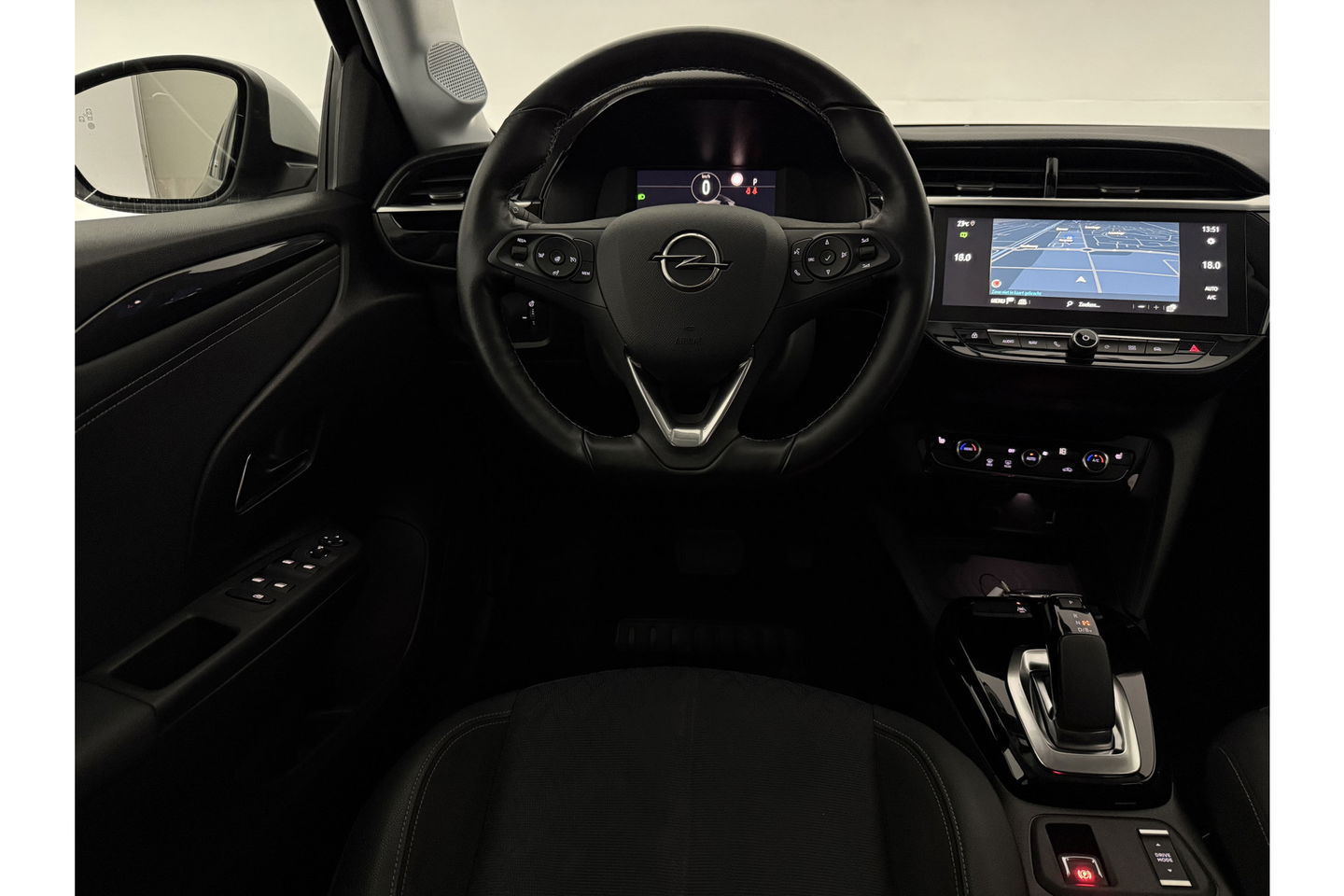 Opel CORSA-E Elegance 50 kWh 136PK 360 Camera Carplay Cruise Clima LED Virtual Navi PDC 17"LMV