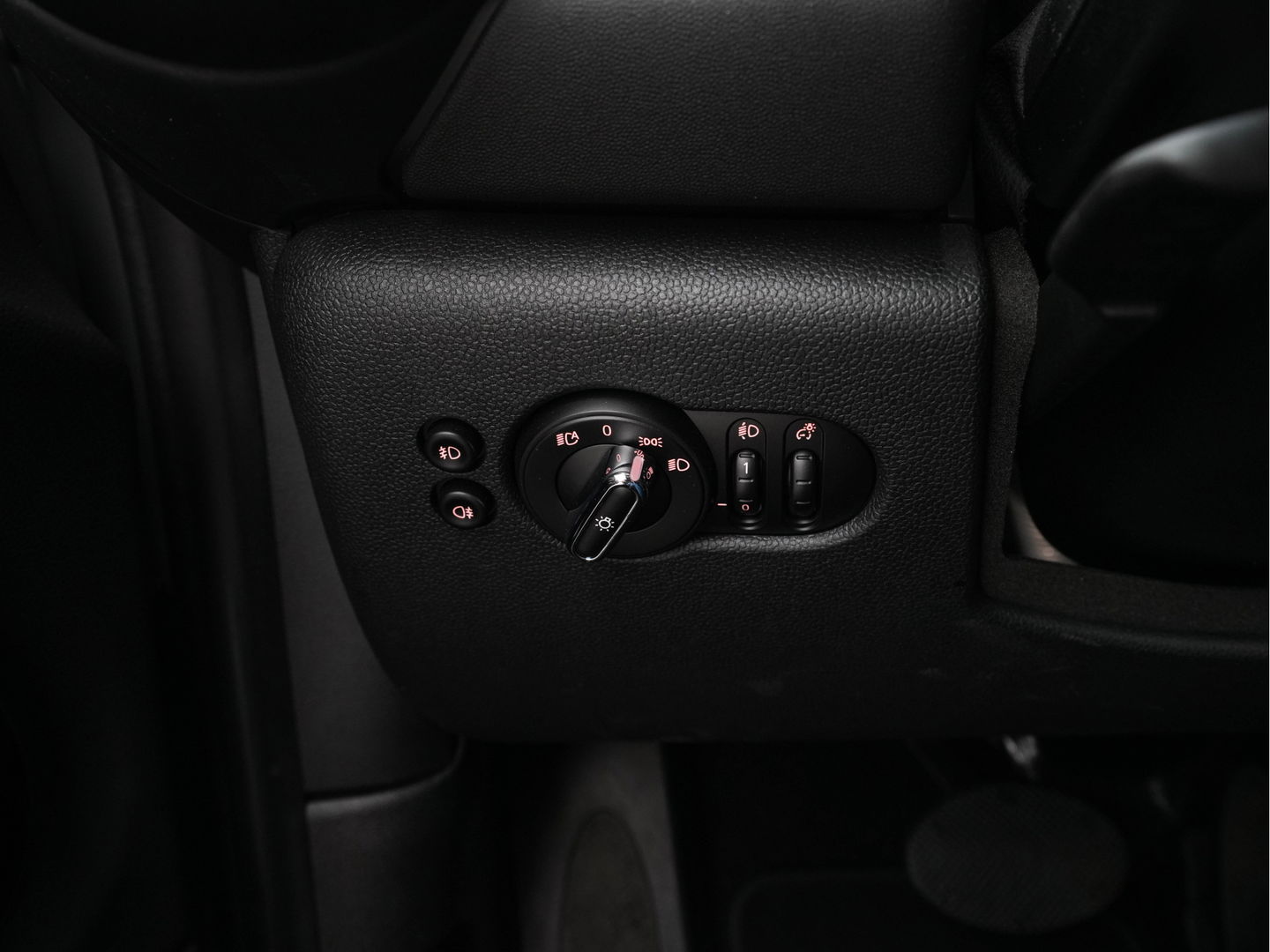 MINI Mini Electric Basic 33 kWh [ 3-Fase ] (INCL.BTW) *FULL-LED | SPORT-SEATS | NAVI-FULLMAP | DIGI-COCKPIT | DAB+ | ECC | PDC | CRUISE | 16''ALU*