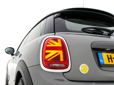 MINI Mini Electric Basic 33 kWh [ 3-Fase ] (INCL.BTW) *FULL-LED | SPORT-SEATS | NAVI-FULLMAP | DIGI-COCKPIT | DAB+ | ECC | PDC | CRUISE | 16''ALU*