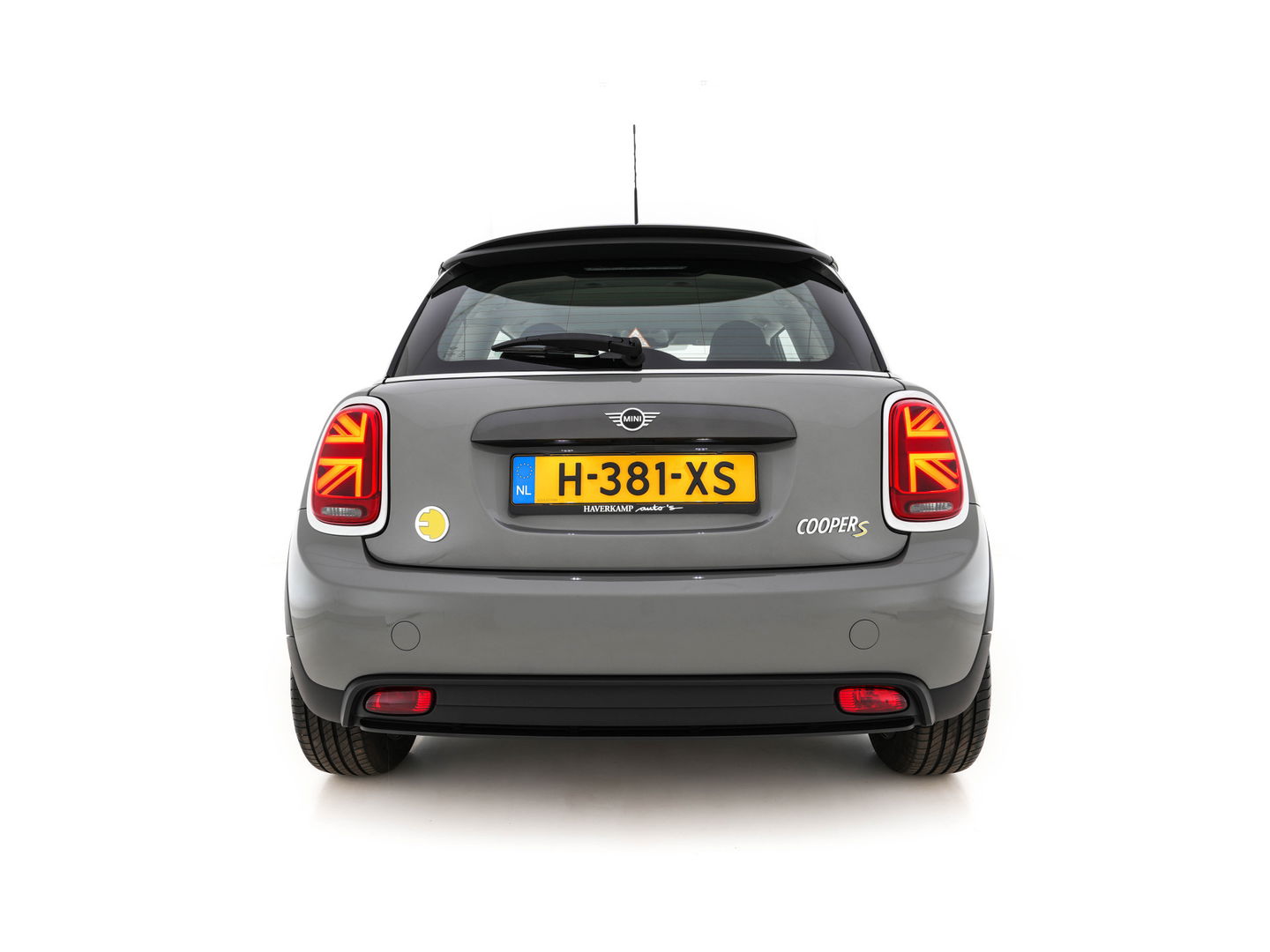 MINI Mini Electric Basic 33 kWh [ 3-Fase ] (INCL.BTW) *FULL-LED | SPORT-SEATS | NAVI-FULLMAP | DIGI-COCKPIT | DAB+ | ECC | PDC | CRUISE | 16''ALU*