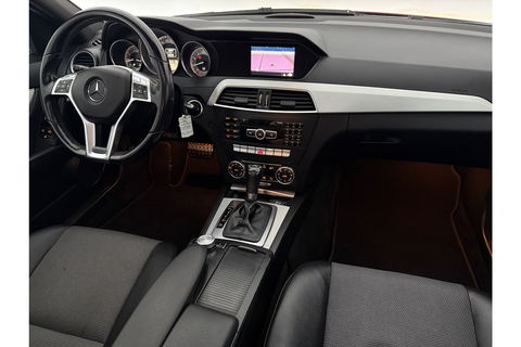 Mercedes-Benz C-Klasse 180 Business Class Avantgarde AMG 157PK Pano Trekhaak Clima Cruise Navi PDC 17''LMV