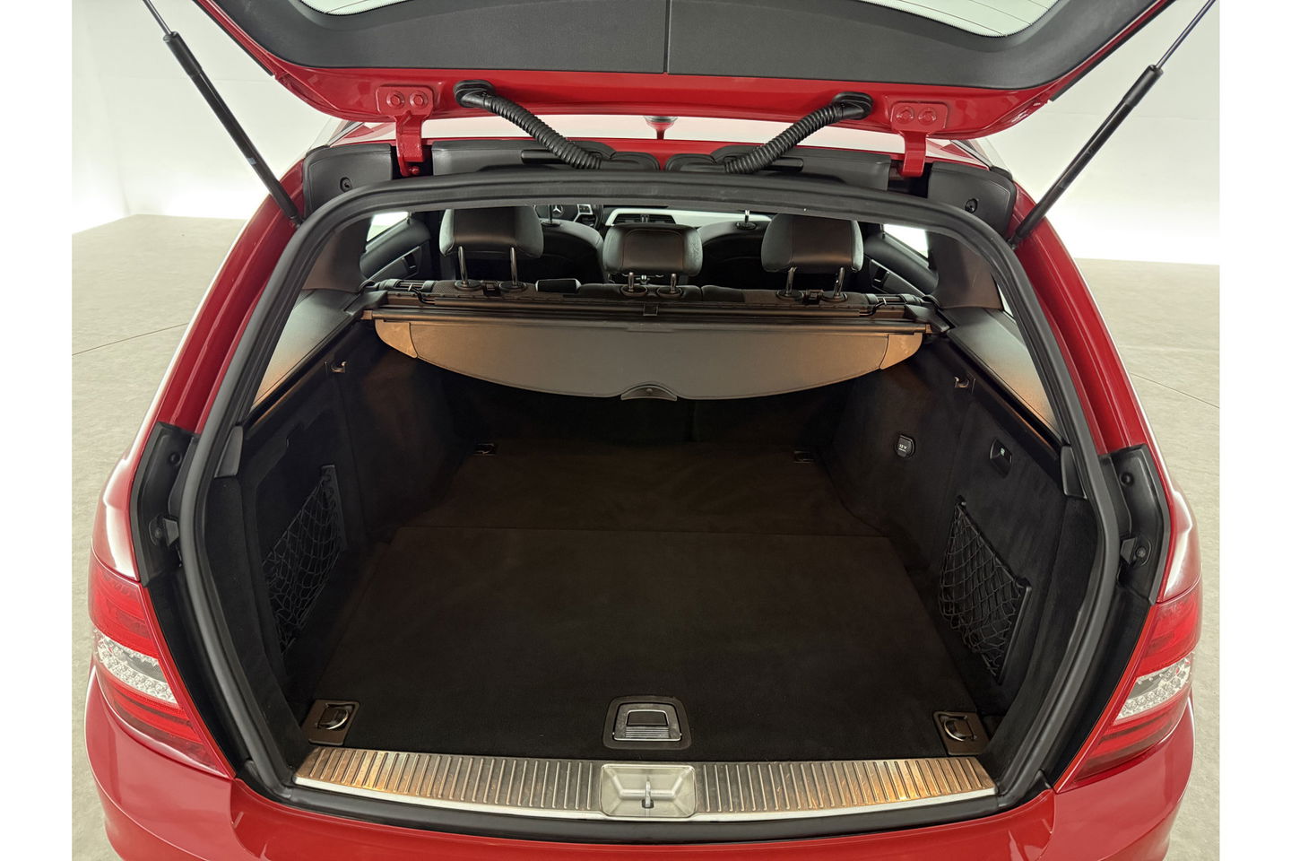 Mercedes-Benz C-Klasse 180 Business Class Avantgarde AMG 157PK Pano Trekhaak Clima Cruise Navi PDC 17''LMV
