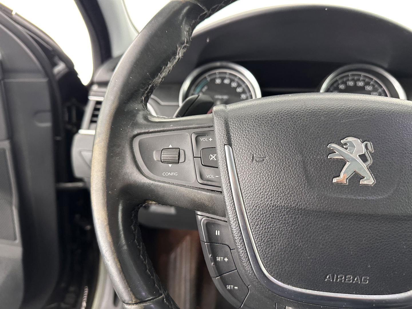 Peugeot 508 2.0 HDi Blue Lease Premium Hybrid4 Aut. *HEAD-UP | 1/2LEATHER | XENON | COMFORT-SEATS | KEYLESS | NAVI-FULLMAP | ECC | PDC | CRUISE | 17''ALU*