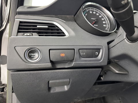 Peugeot 508 2.0 HDi Blue Lease Premium Hybrid4 Aut. *HEAD-UP | 1/2LEATHER | XENON | COMFORT-SEATS | KEYLESS | NAVI-FULLMAP | ECC | PDC | CRUISE | 17''ALU*