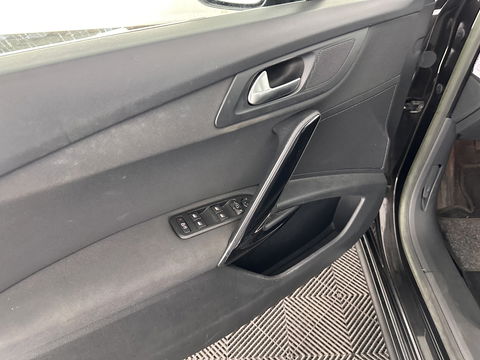 Peugeot 508 2.0 HDi Blue Lease Premium Hybrid4 Aut. *HEAD-UP | 1/2LEATHER | XENON | COMFORT-SEATS | KEYLESS | NAVI-FULLMAP | ECC | PDC | CRUISE | 17''ALU*