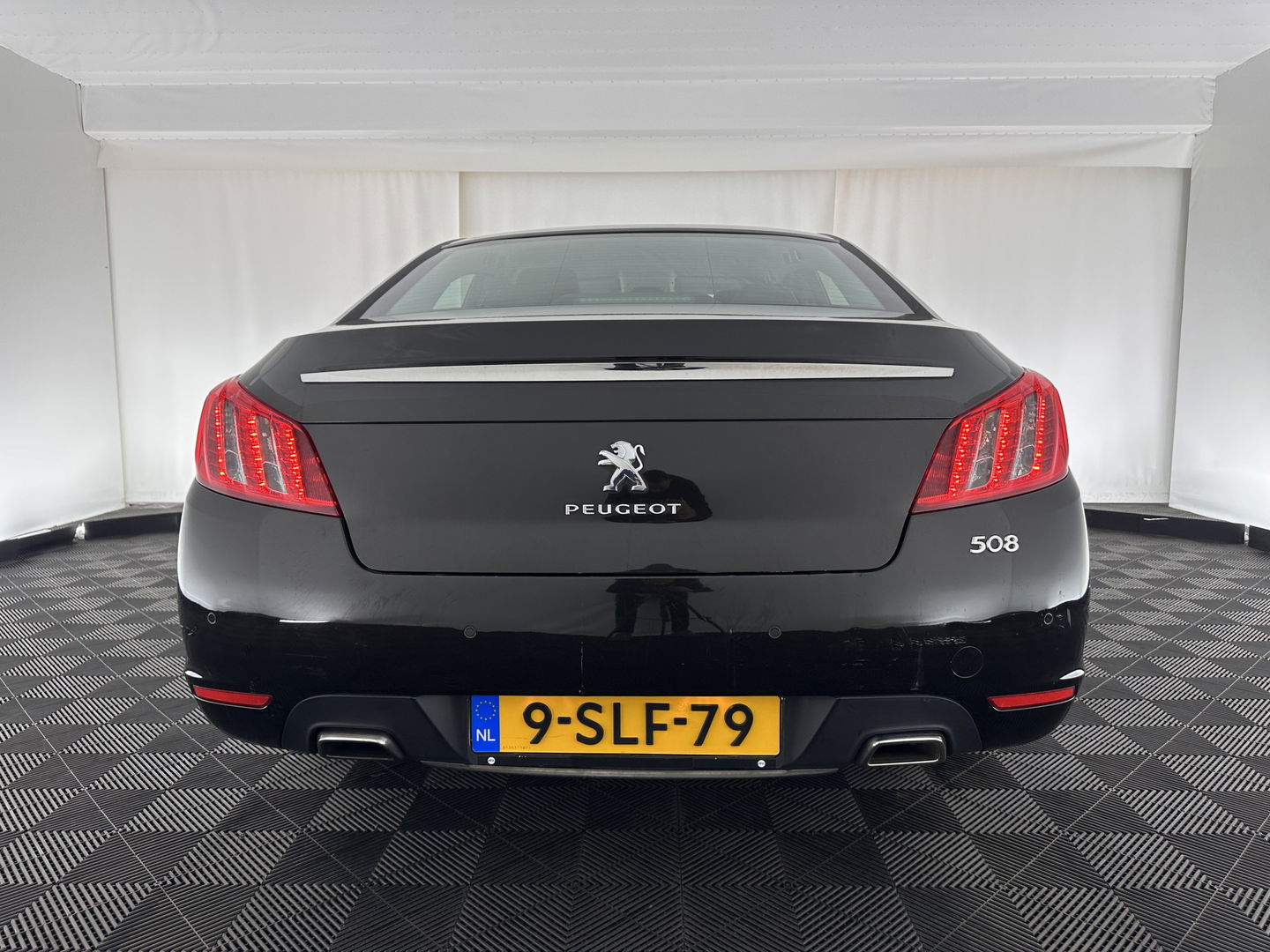 Peugeot 508 2.0 HDi Blue Lease Premium Hybrid4 Aut. *HEAD-UP | 1/2LEATHER | XENON | COMFORT-SEATS | KEYLESS | NAVI-FULLMAP | ECC | PDC | CRUISE | 17''ALU*