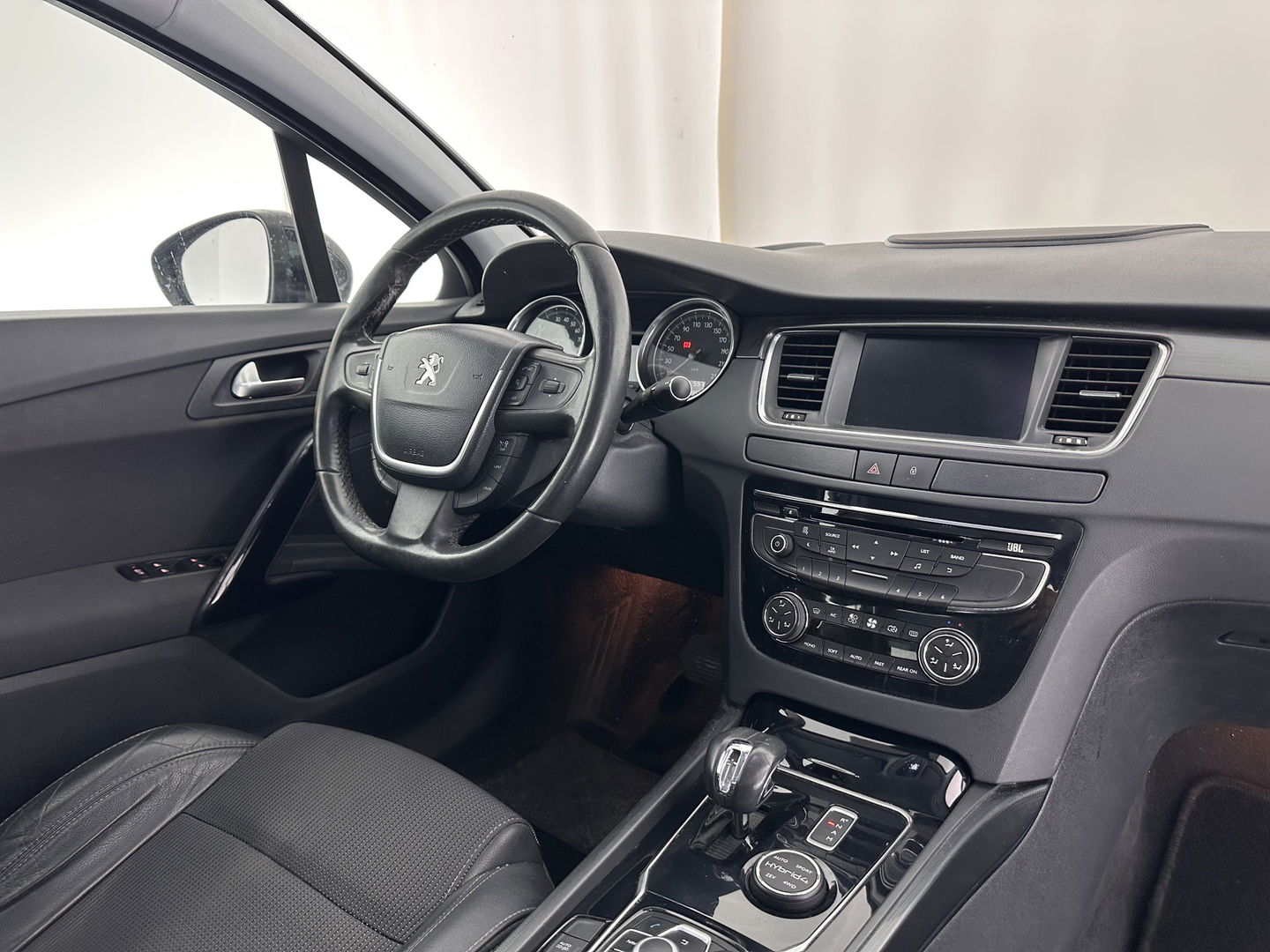 Peugeot 508 2.0 HDi Blue Lease Premium Hybrid4 Aut. *HEAD-UP | 1/2LEATHER | XENON | COMFORT-SEATS | KEYLESS | NAVI-FULLMAP | ECC | PDC | CRUISE | 17''ALU*
