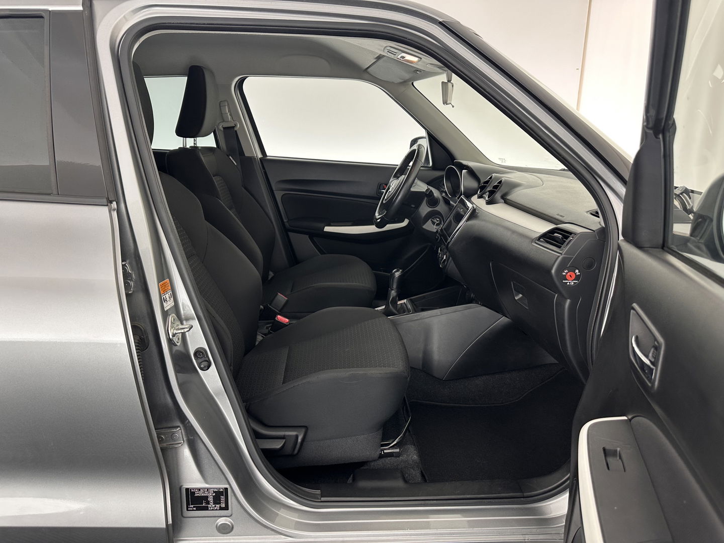 Suzuki Swift 1.2 Comfort *NAVI-FULLMAP | CAMERA | COMFORT/HEATED-SEATS | AIRCO | CRUISE | 16''ALU*