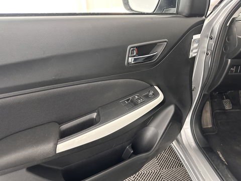 Suzuki Swift 1.2 Comfort *NAVI-FULLMAP | CAMERA | COMFORT/HEATED-SEATS | AIRCO | CRUISE | 16''ALU*