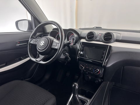 Suzuki Swift 1.2 Comfort *NAVI-FULLMAP | CAMERA | COMFORT/HEATED-SEATS | AIRCO | CRUISE | 16''ALU*