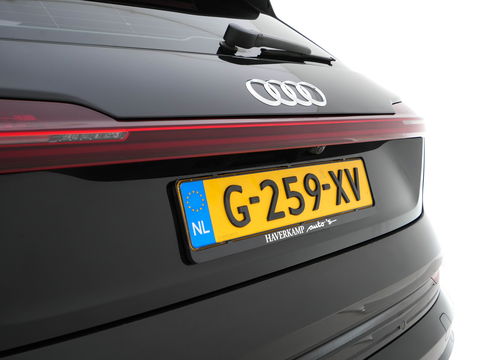 Audi e-tron 55 quattro advanced 95 kWh [ 3-Fase ] (INCL.BTW) (INCL.BTW) *PANO | FULL-LEATHER | FULL-LED | BANG&OLUFSEN | ADAPTIVE-CRUISE | MEMORY-PACK | BLIND-SPOT | TOP-VIEW | KEYLESS | SPORT/HEATED-SEATS | ECC | PDC | TOWBAR | 21''ALU*