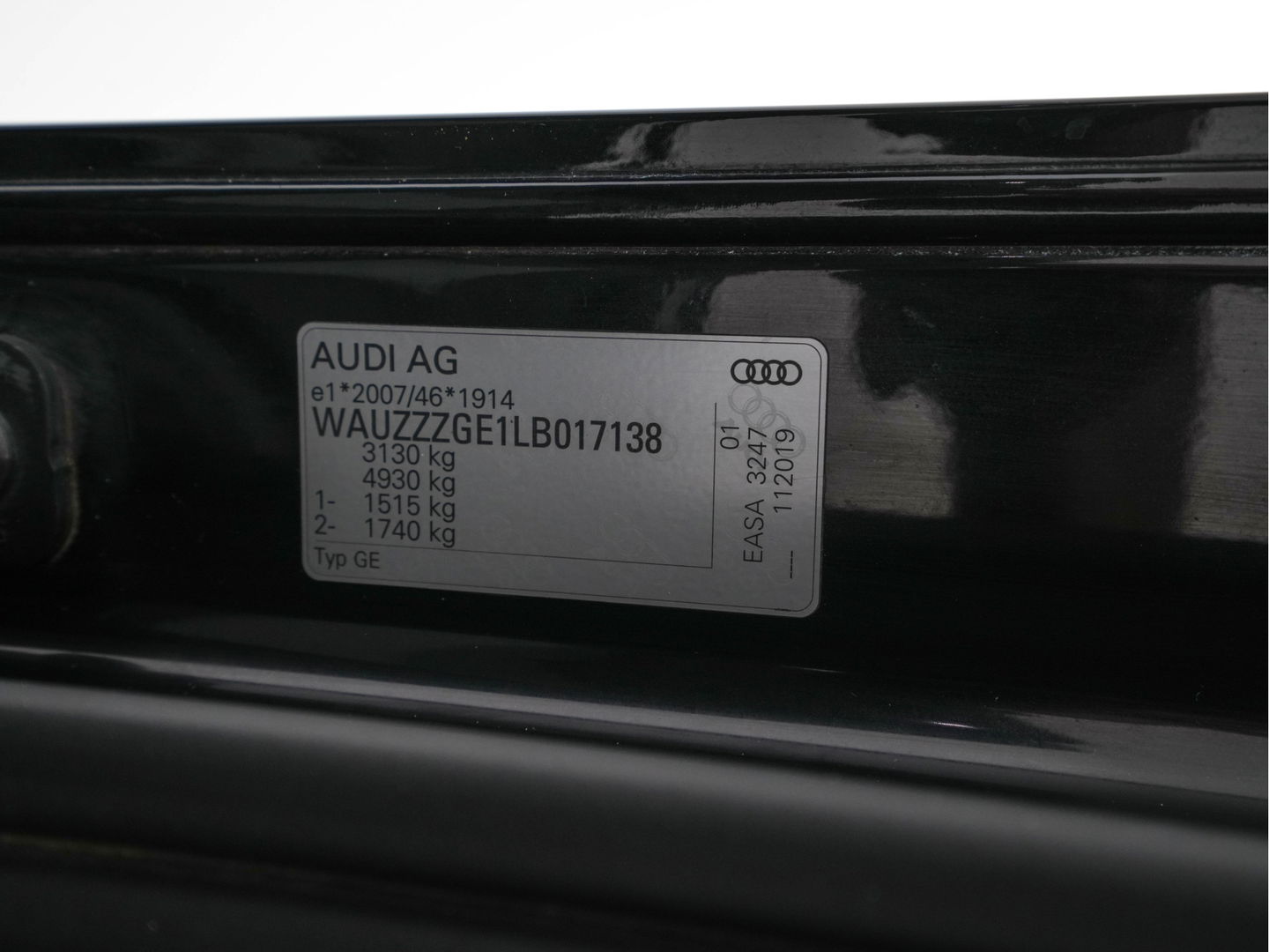 Audi e-tron 55 quattro advanced 95 kWh [ 3-Fase ] (INCL.BTW) (INCL.BTW) *PANO | FULL-LEATHER | FULL-LED | BANG&OLUFSEN | ADAPTIVE-CRUISE | MEMORY-PACK | BLIND-SPOT | TOP-VIEW | KEYLESS | SPORT/HEATED-SEATS | ECC | PDC | TOWBAR | 21''ALU*