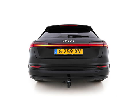Audi e-tron 55 quattro advanced 95 kWh [ 3-Fase ] (INCL.BTW) (INCL.BTW) *PANO | FULL-LEATHER | FULL-LED | BANG&OLUFSEN | ADAPTIVE-CRUISE | MEMORY-PACK | BLIND-SPOT | TOP-VIEW | KEYLESS | SPORT/HEATED-SEATS | ECC | PDC | TOWBAR | 21''ALU*