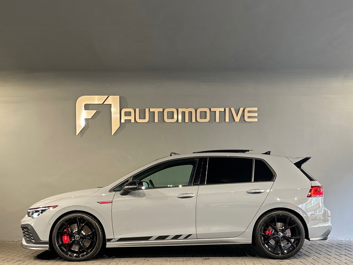 Volkswagen Golf 2.0 TSI GTI Clubsport Pano|H/K|Sfeer|IQ|Keyless