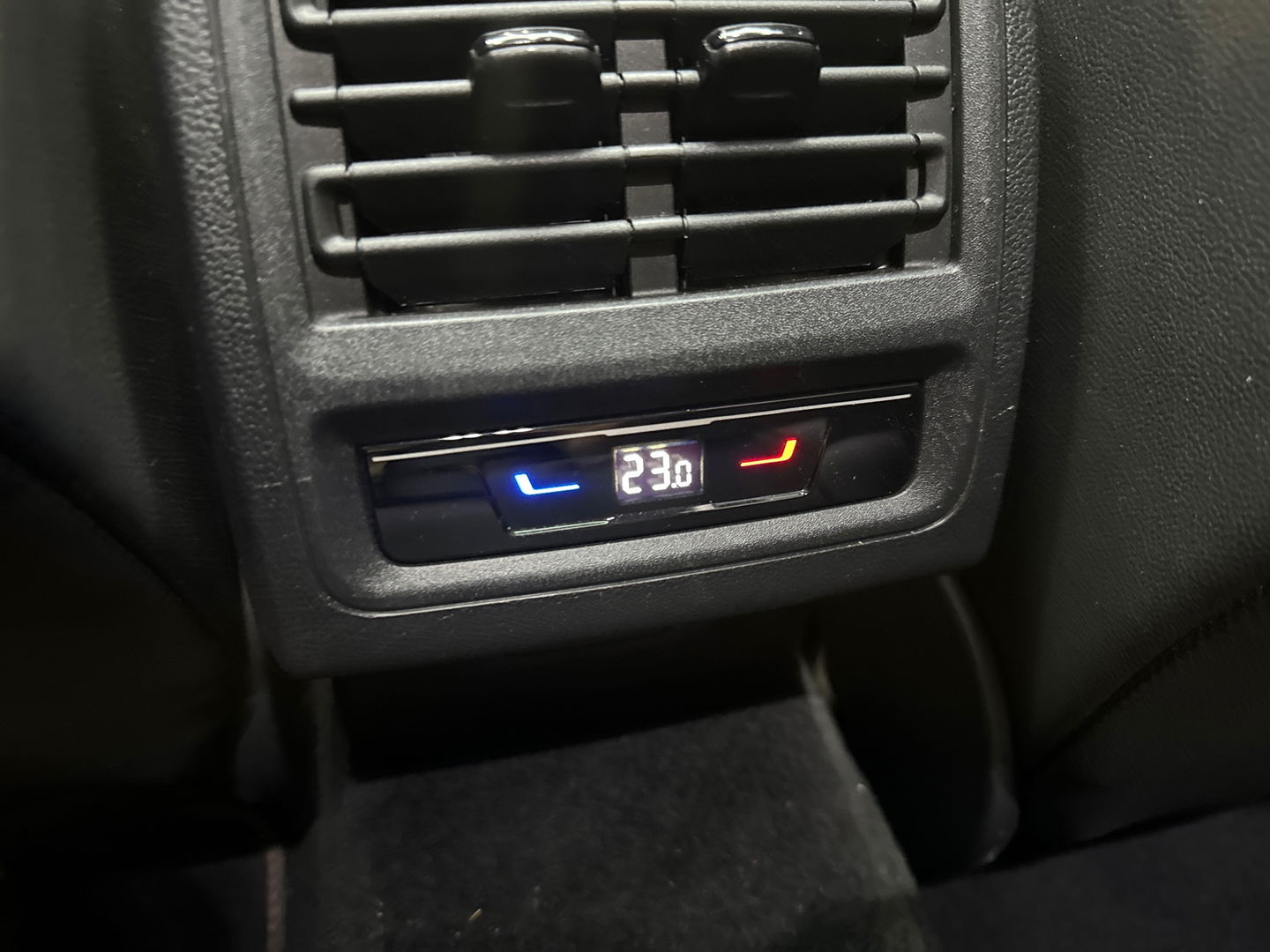 Volkswagen Golf 2.0 TSI GTI Clubsport Pano|H/K|Sfeer|IQ|Keyless
