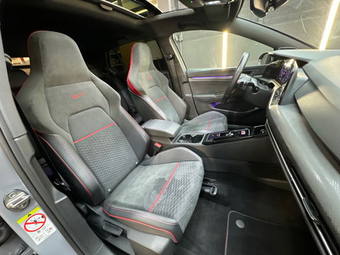 Volkswagen Golf 2.0 TSI GTI Clubsport Pano|H/K|Sfeer|IQ|Keyless