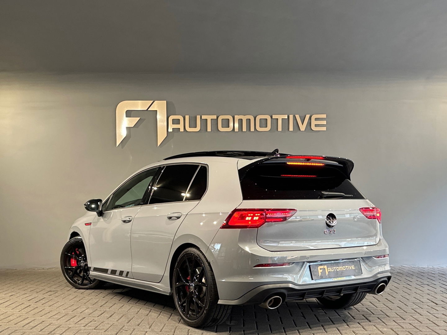 Volkswagen Golf 2.0 TSI GTI Clubsport Pano|H/K|Sfeer|IQ|Keyless