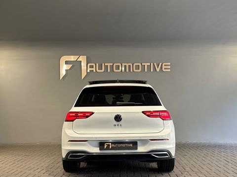 Volkswagen Golf 1.4 eHybrid GTE Pano|Camera|HuD|IQ|Trekhaak