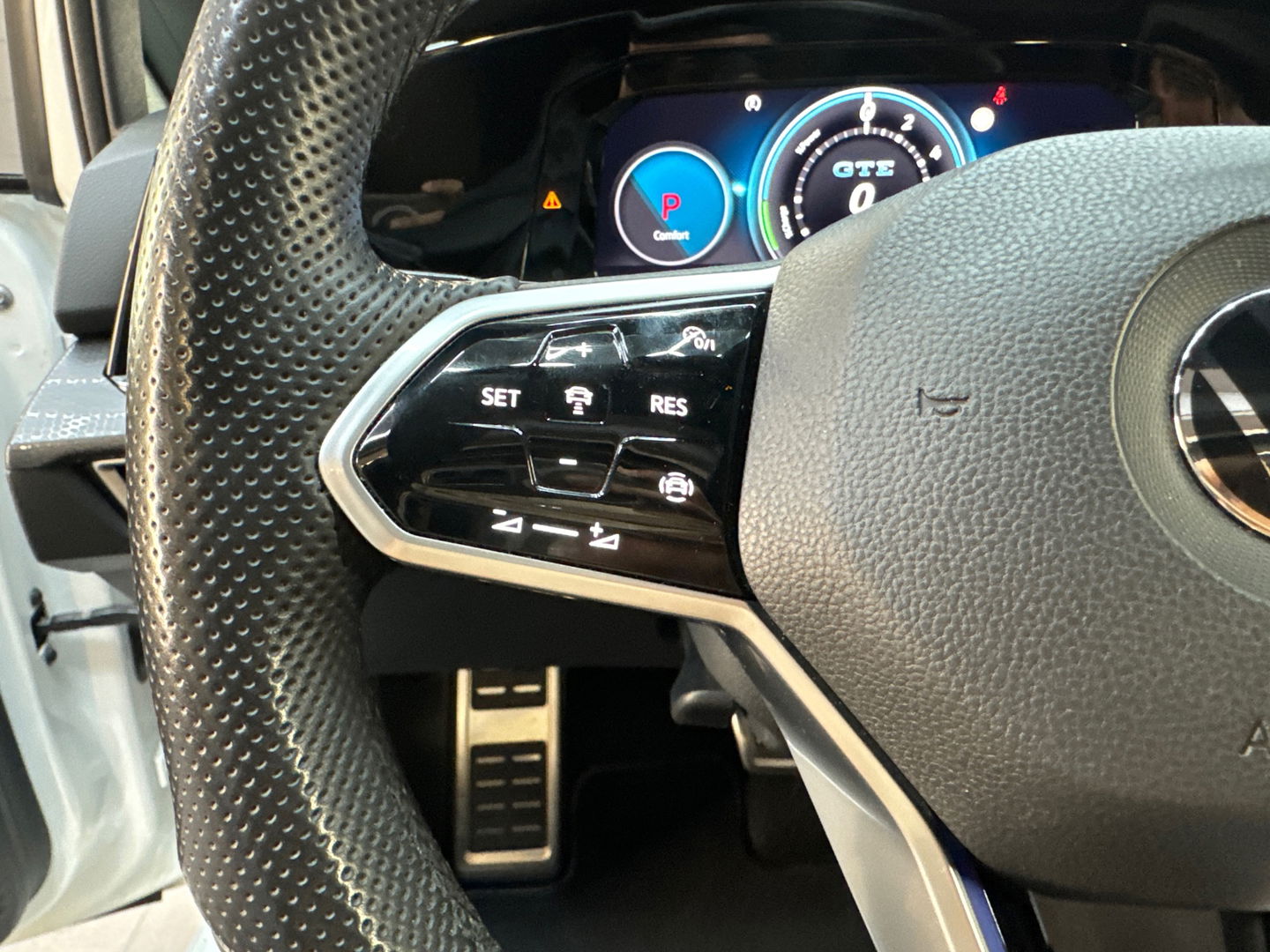 Volkswagen Golf 1.4 eHybrid GTE Pano|Camera|HuD|IQ|Trekhaak