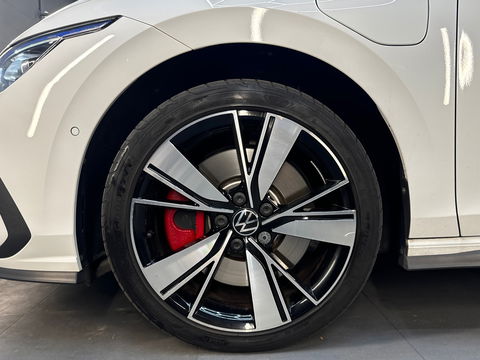 Volkswagen Golf 1.4 eHybrid GTE Pano|Camera|HuD|IQ|Trekhaak