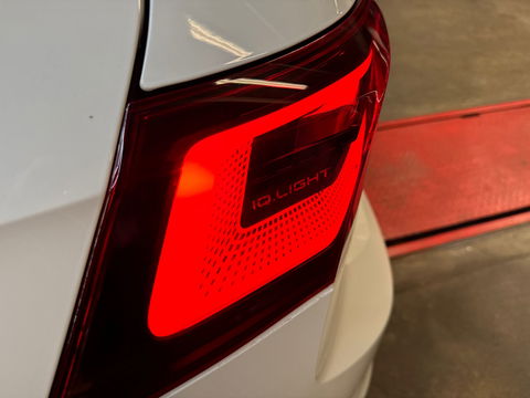 Volkswagen Golf 1.4 eHybrid GTE Pano|Camera|HuD|IQ|Trekhaak