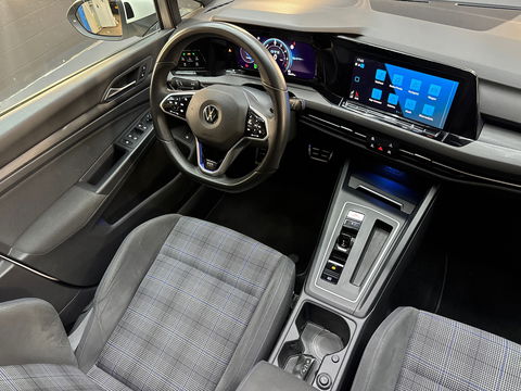 Volkswagen Golf 1.4 eHybrid GTE Pano|Camera|HuD|IQ|Trekhaak