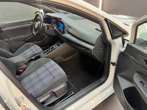 Volkswagen Golf 1.4 eHybrid GTE Pano|Camera|HuD|IQ|Trekhaak