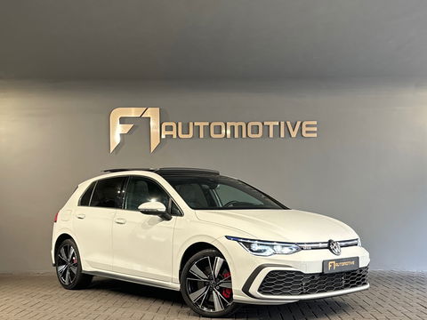 Volkswagen Golf 1.4 eHybrid GTE Pano|Camera|HuD|IQ|Trekhaak