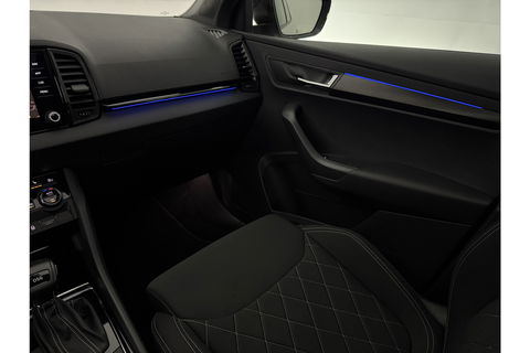 Škoda Karoq 1.5 TSI ACT 150PK Sportline Pano Sfeer Carplay Virtual Camera LED Clima Cruise Navi PDC 19''LMV