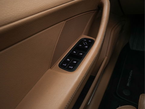 Porsche Panamera 3.0 4 Aut. *PANO | FULL-LEATHER | FULL-LED | ADAPTIVE-CRUISE | BLIND-SPOT | MEMORY-PACK | BOSE-SOUND | AIR-SUSPENSION | COMFORT-SEATS | ECC | PDC | 19''ALU*