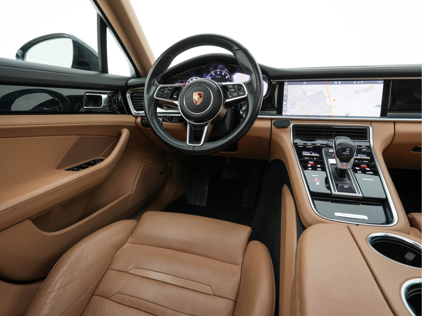 Porsche Panamera 3.0 4 Aut. *PANO | FULL-LEATHER | FULL-LED | ADAPTIVE-CRUISE | BLIND-SPOT | MEMORY-PACK | BOSE-SOUND | AIR-SUSPENSION | COMFORT-SEATS | ECC | PDC | 19''ALU*