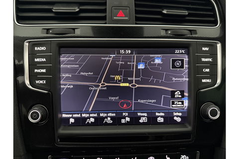 Volkswagen Golf 1.4 TSI GTE 225PK Pano Camera LED Clima Cruise Leder Sfeer Navi 19"LMV PDC
