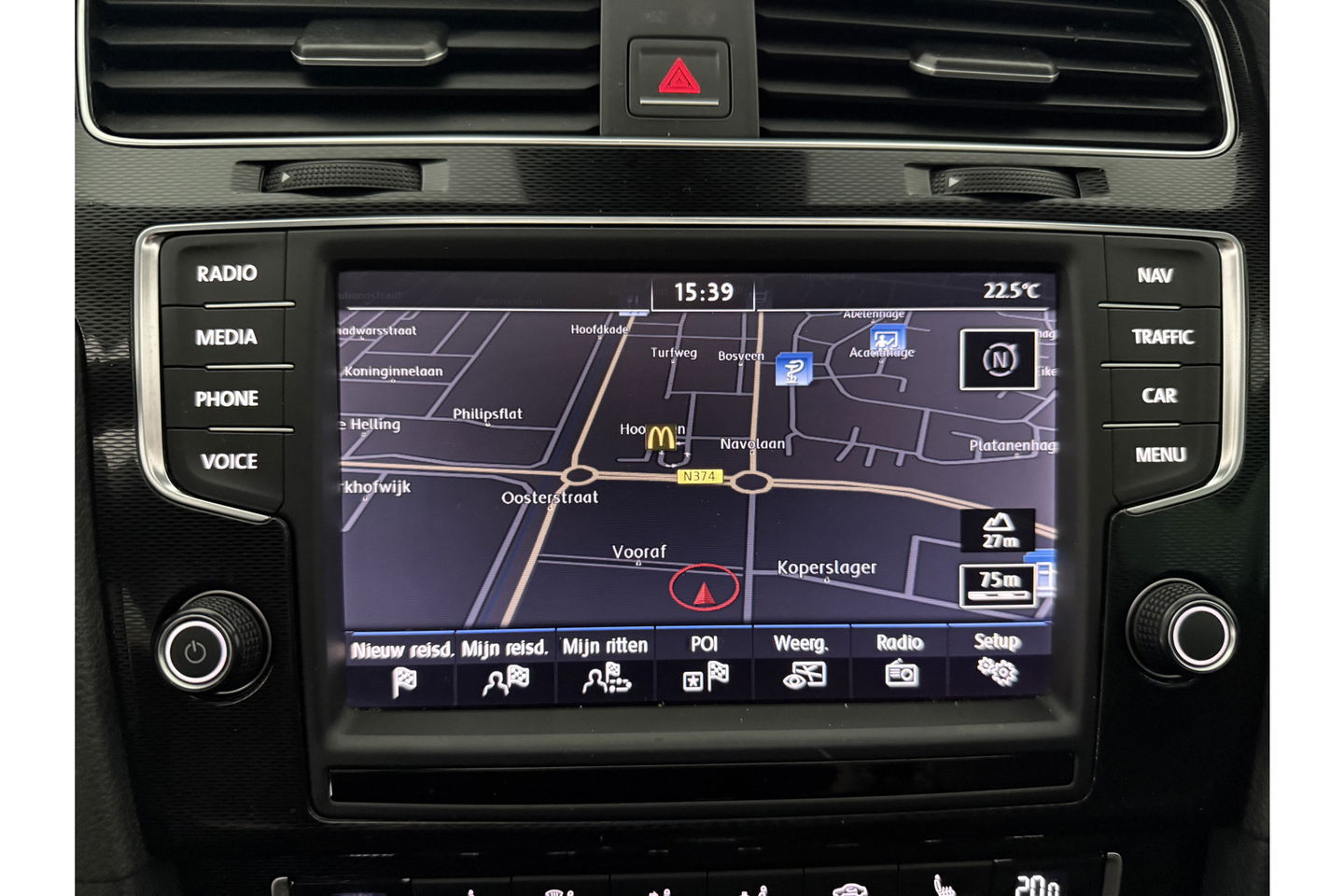 Volkswagen Golf 1.4 TSI GTE 225PK Pano Camera LED Clima Cruise Leder Sfeer Navi 19"LMV PDC