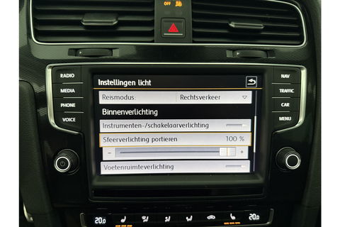 Volkswagen Golf 1.4 TSI GTE 225PK Pano Camera LED Clima Cruise Leder Sfeer Navi 19"LMV PDC