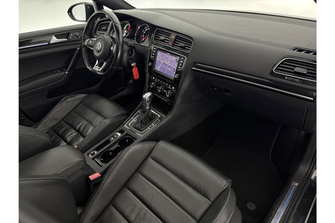 Volkswagen Golf 1.4 TSI GTE 225PK Pano Camera LED Clima Cruise Leder Sfeer Navi 19"LMV PDC