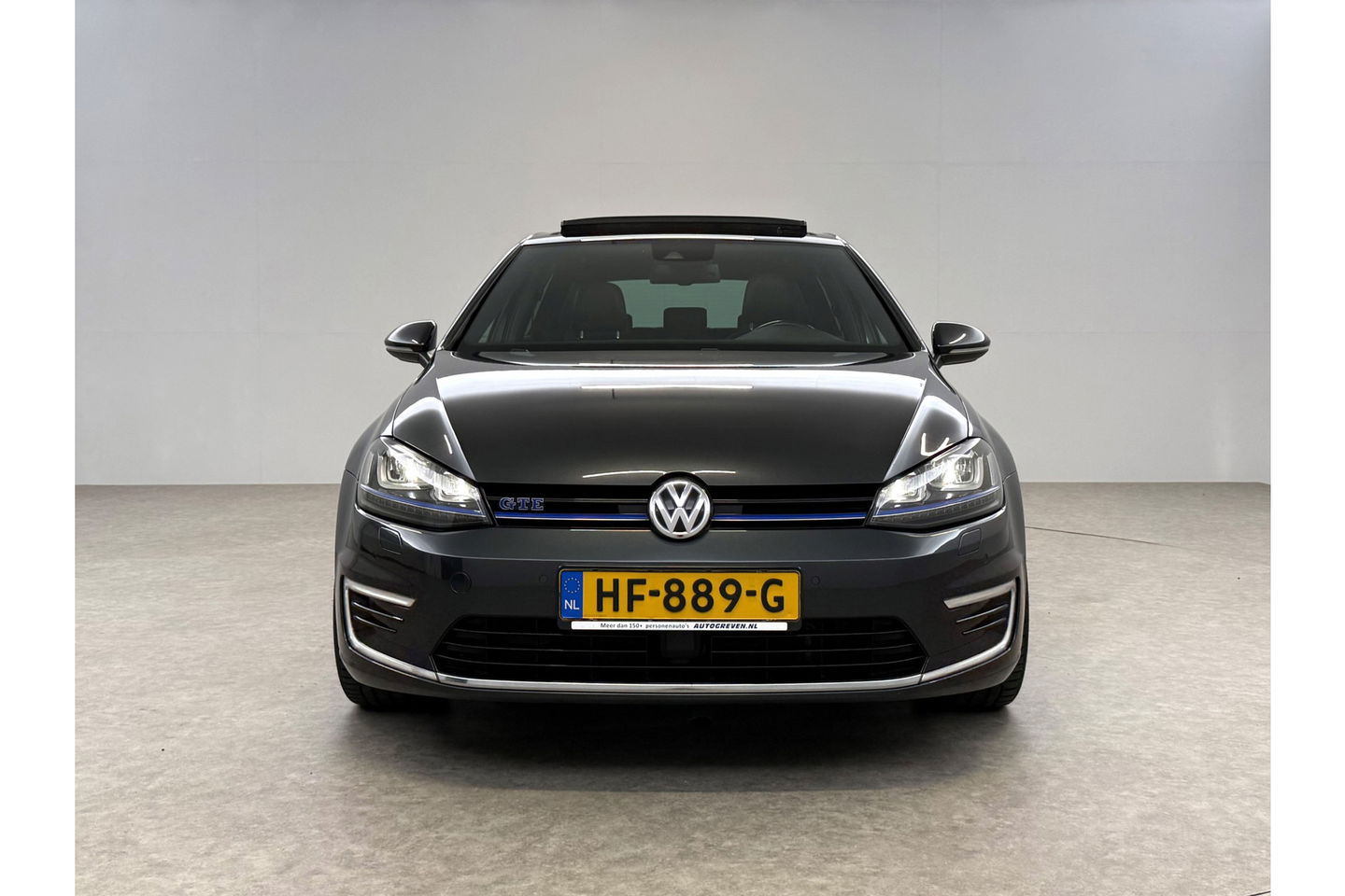 Volkswagen Golf 1.4 TSI GTE 225PK Pano Camera LED Clima Cruise Leder Sfeer Navi 19"LMV PDC