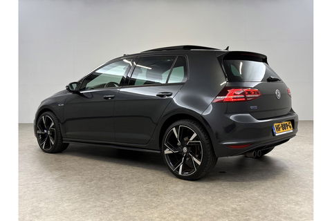 Volkswagen Golf 1.4 TSI GTE 225PK Pano Camera LED Clima Cruise Leder Sfeer Navi 19"LMV PDC